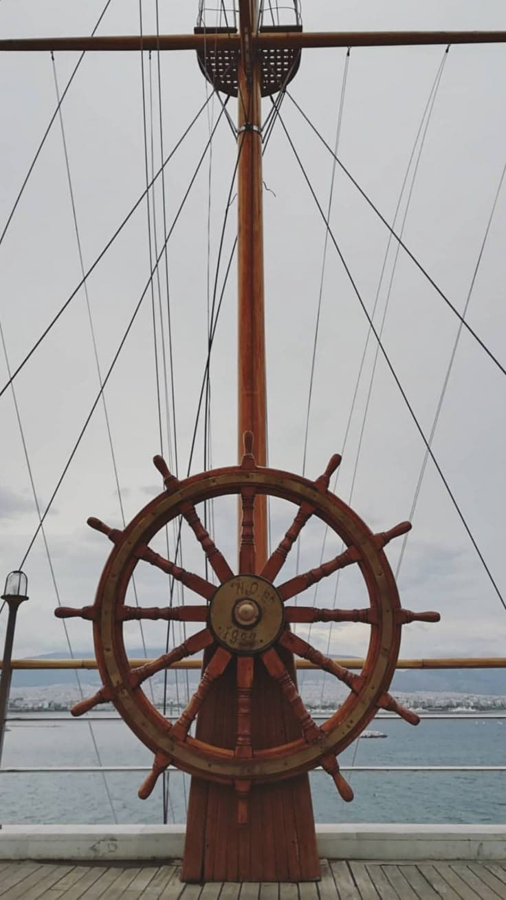 image d'une barre de bateau